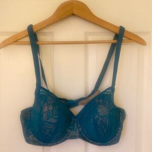 Third Love Feather Lace Demi bra 38C